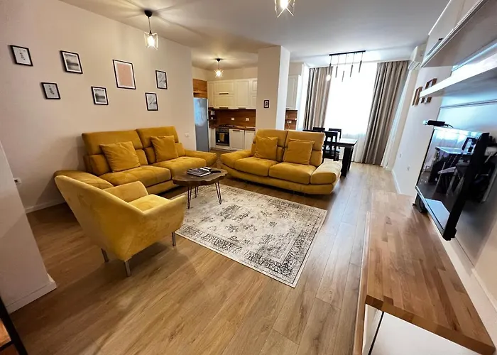 Centre * Tirana